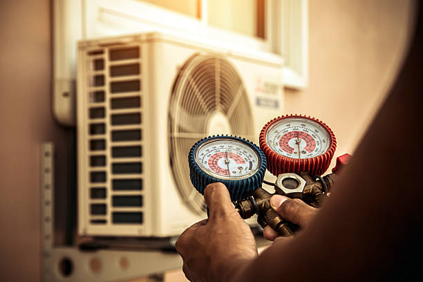 Professional Hvac technician working in West River, MD